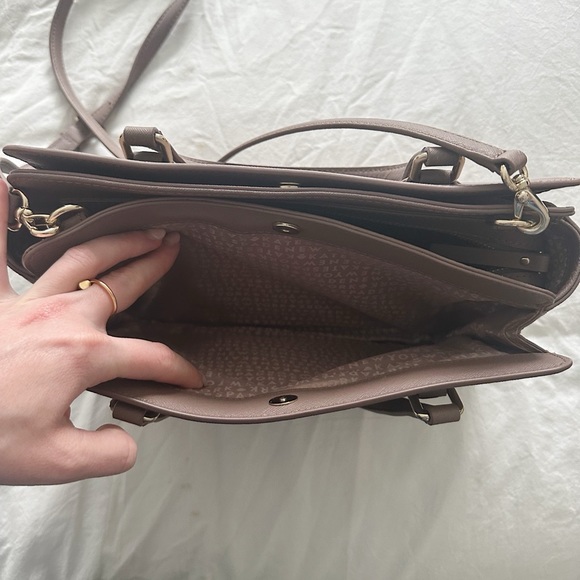 Kate spade purse - Picture 4 of 4